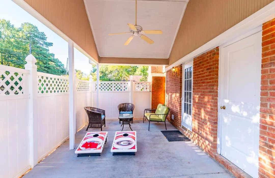 Centrally Located Spacious Abode-1